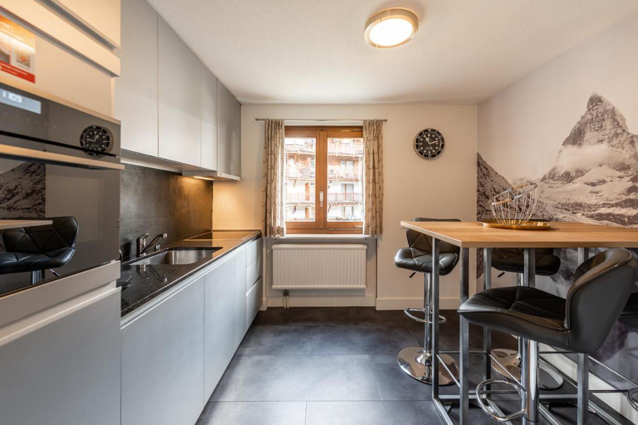 Venus Apartment *