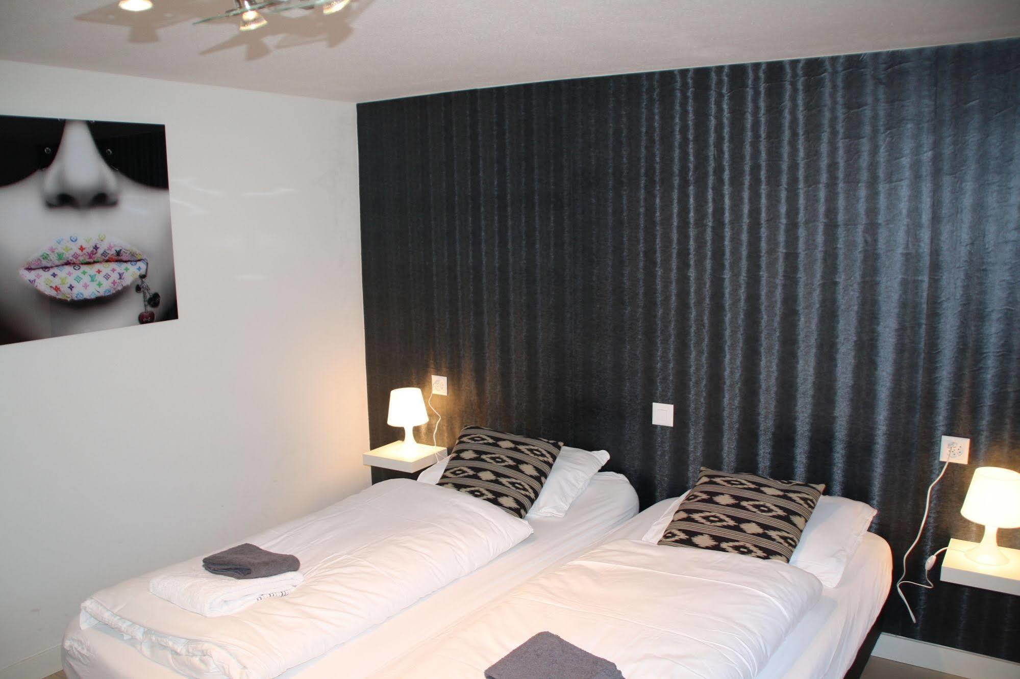 Venus Apartment